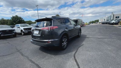 2017 Toyota RAV4 LE