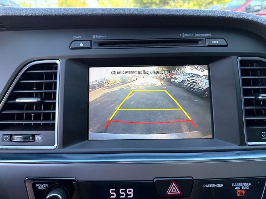 2017 Hyundai Sonata Hybrid SE