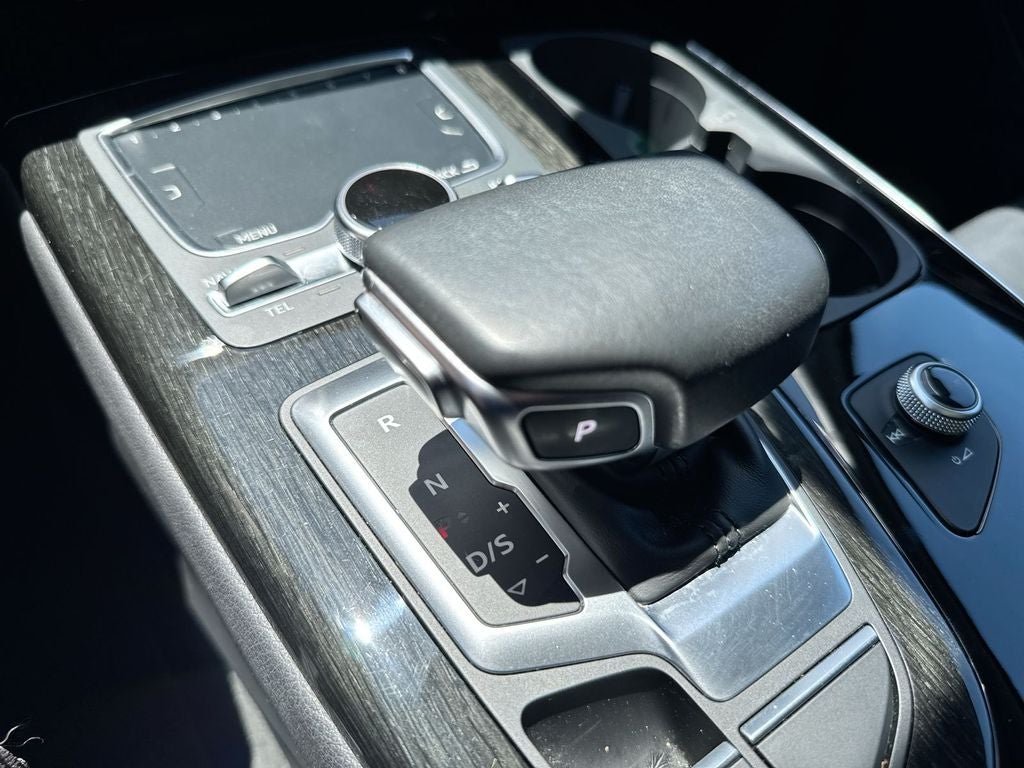 2019 Audi Q7 55 Premium Plus