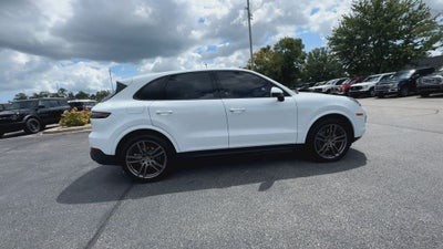 2022 Porsche Cayenne Platinum Edition