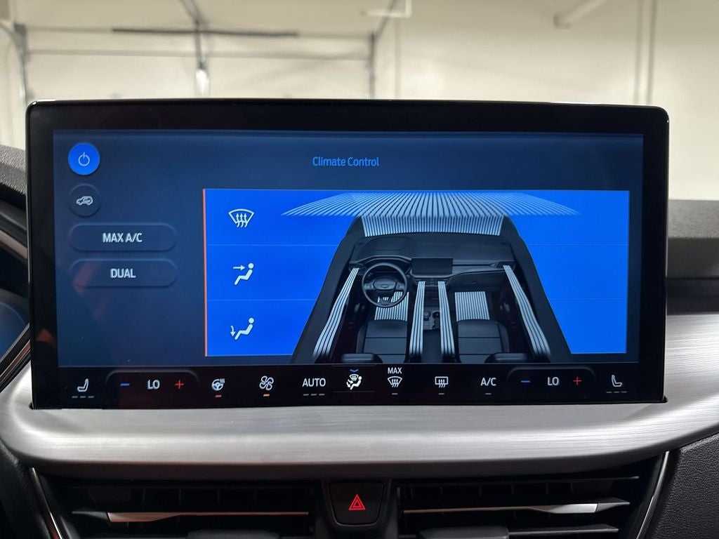 2025 Ford Escape Platinum