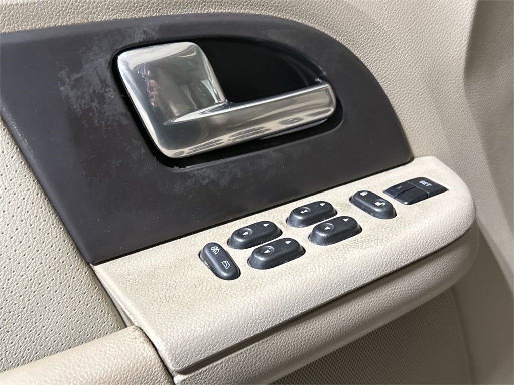 2004 Ford Expedition Eddie Bauer