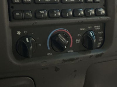 2002 Ford F-150 Lariat