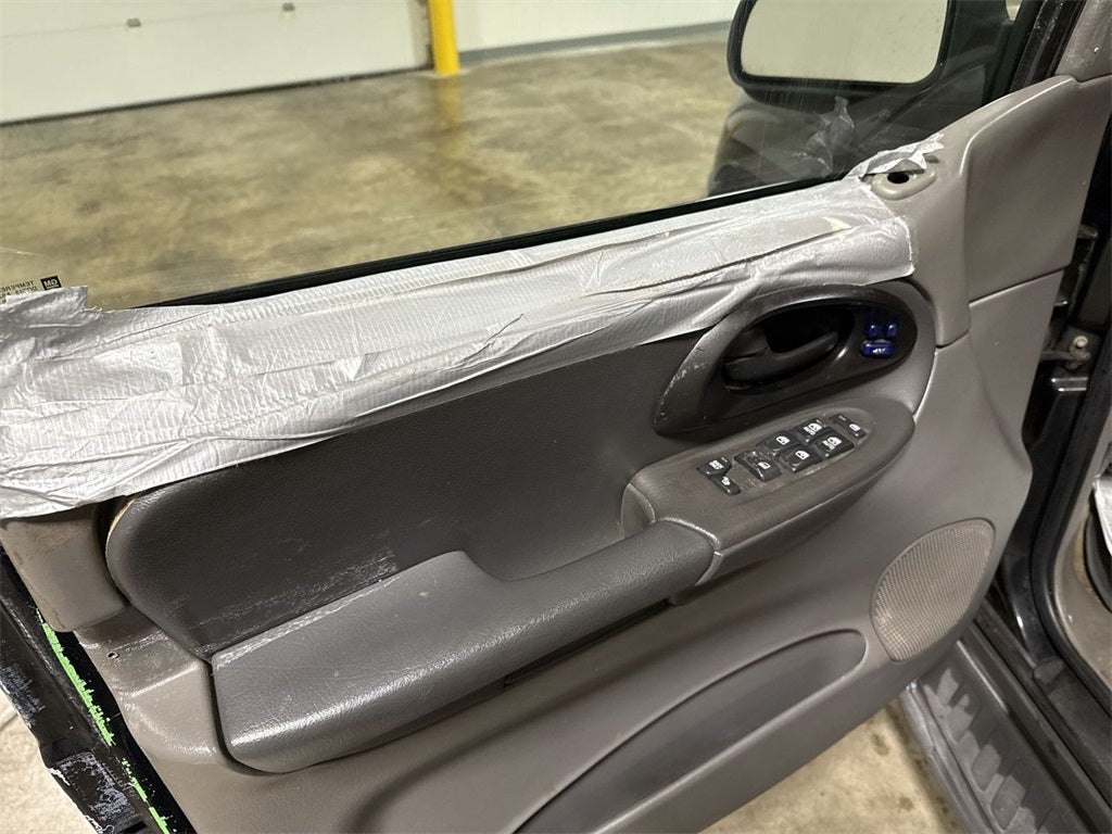 2003 Chevrolet TrailBlazer EXT LT