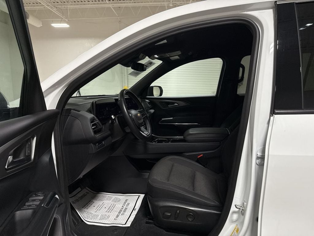 2024 Chevrolet Traverse 2LT