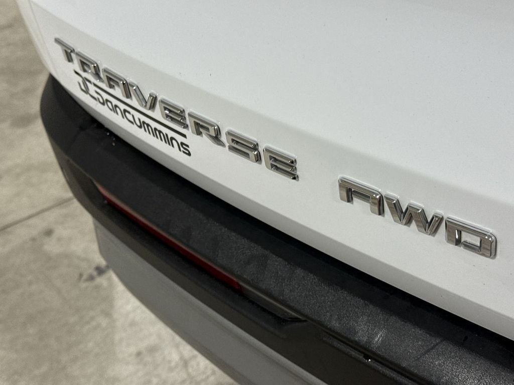 2024 Chevrolet Traverse 2LT