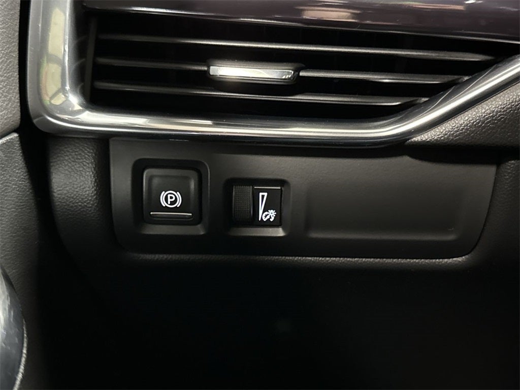 2021 Cadillac XT4 Luxury