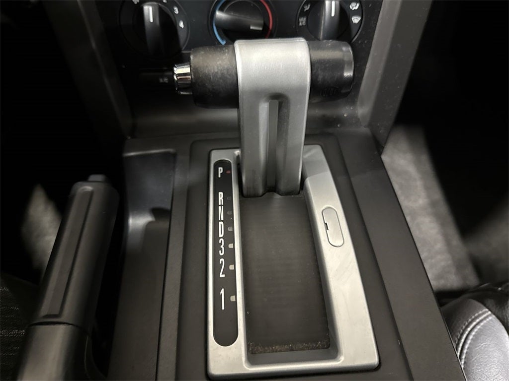 2006 Ford Mustang V6