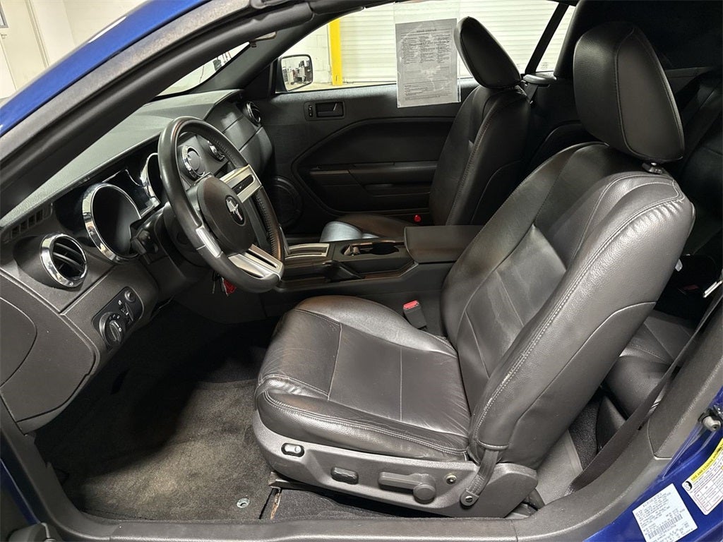 2006 Ford Mustang V6