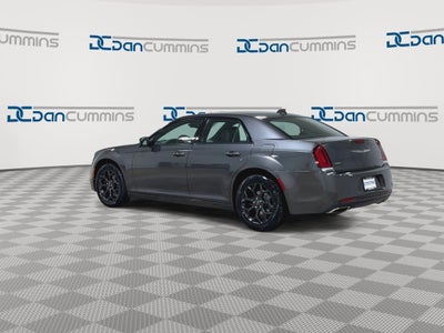 2019 Chrysler 300 S