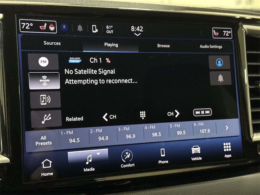 2023 Chrysler Pacifica Touring L