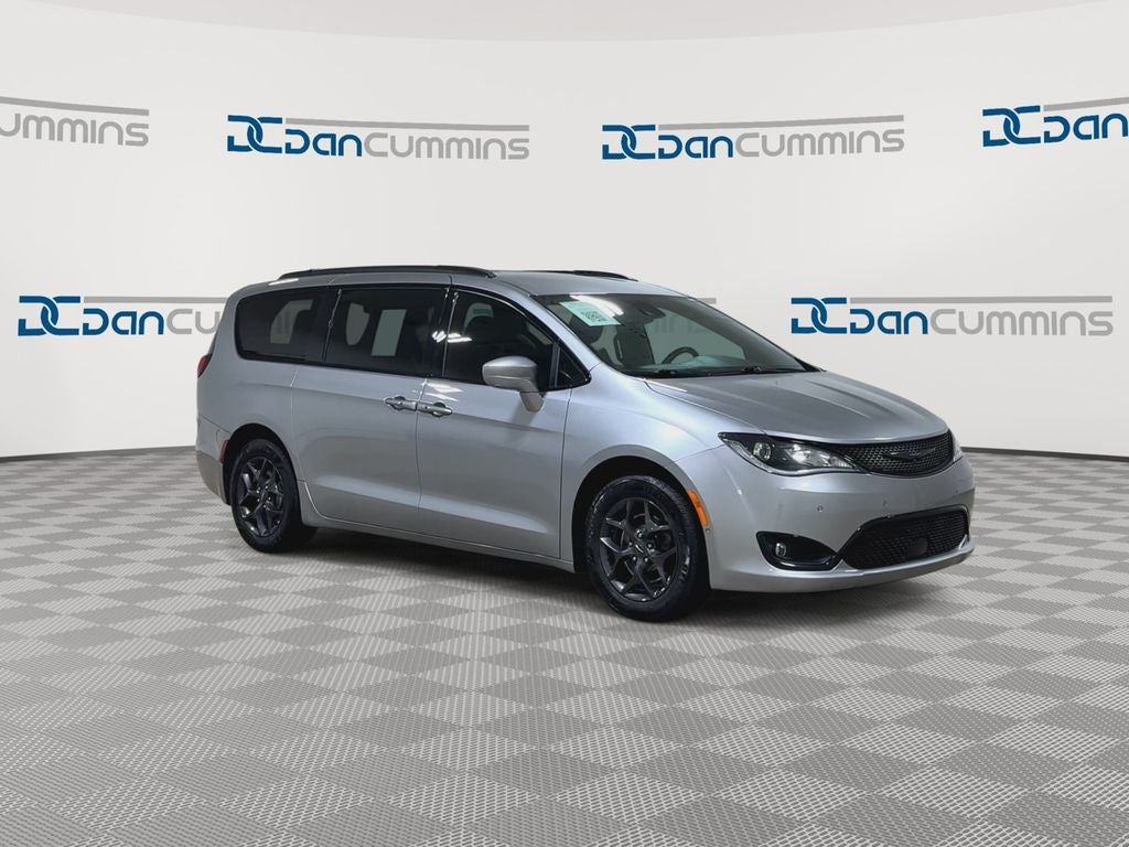 2020 Chrysler Pacifica Touring L Plus