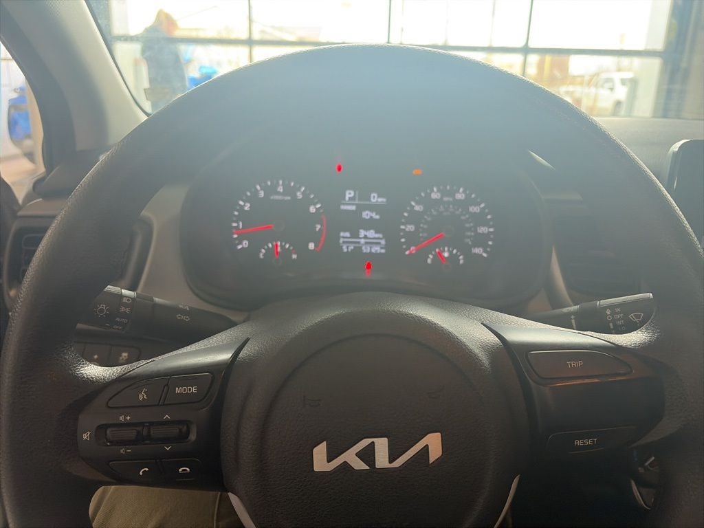 2022 Kia Rio LX