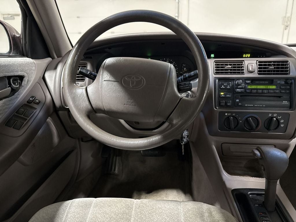 1998 Toyota Avalon XL
