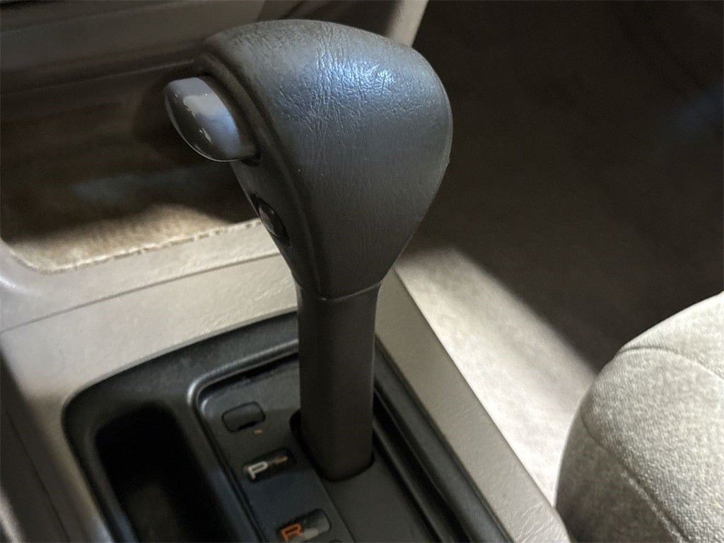 1998 Toyota Avalon XL