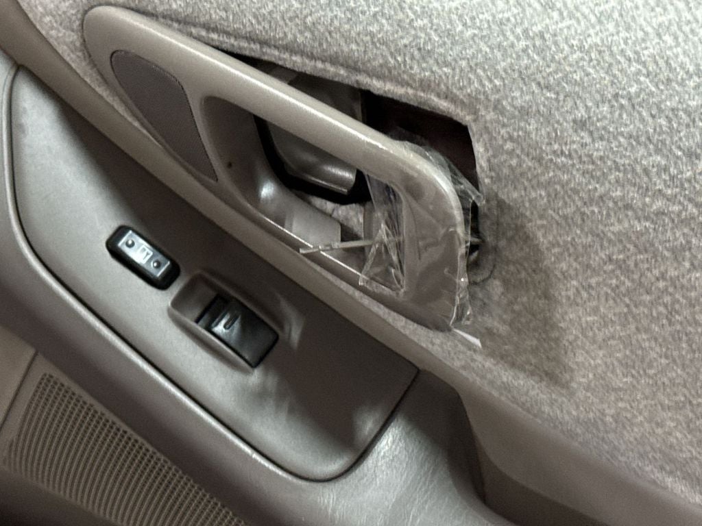 1998 Toyota Avalon XL