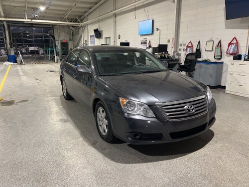 2010 Toyota Avalon XL