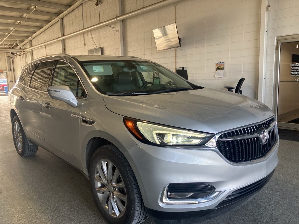2020 Buick Enclave Essence