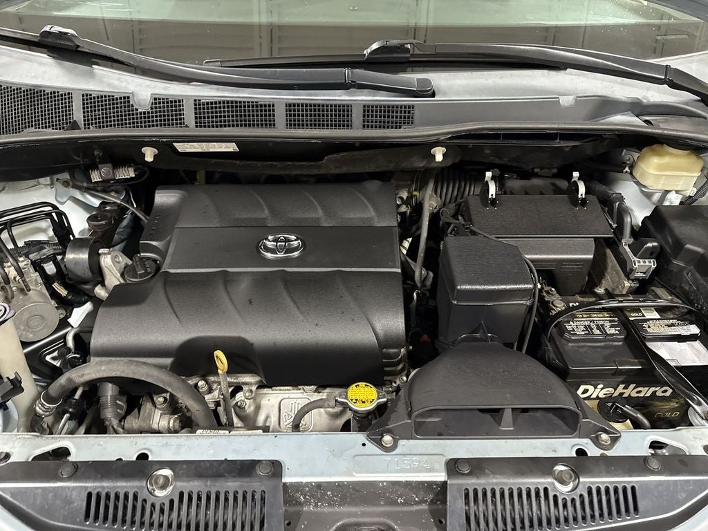 2016 Toyota Sienna L