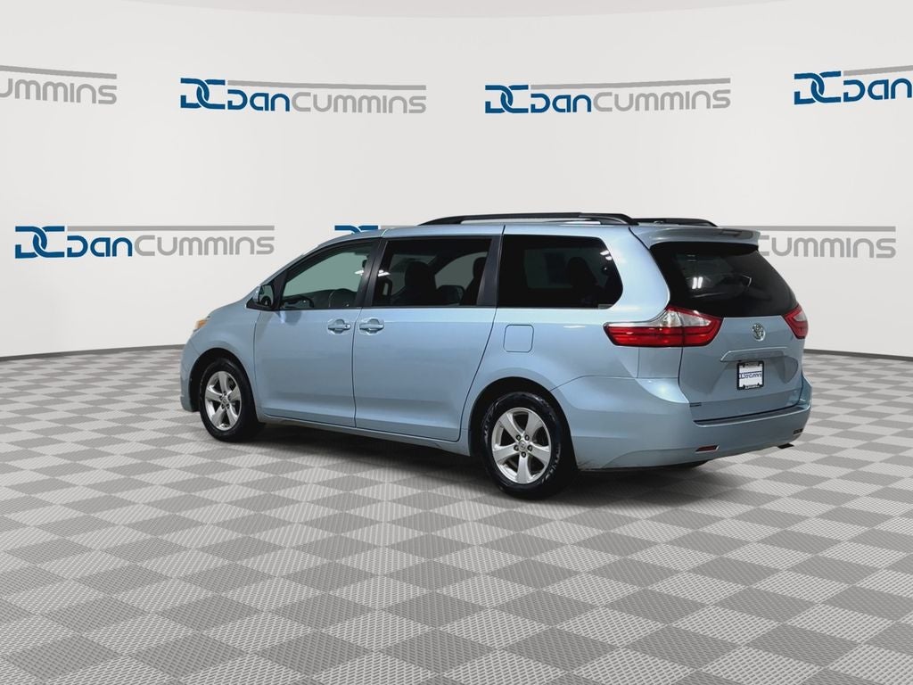 2016 Toyota Sienna L