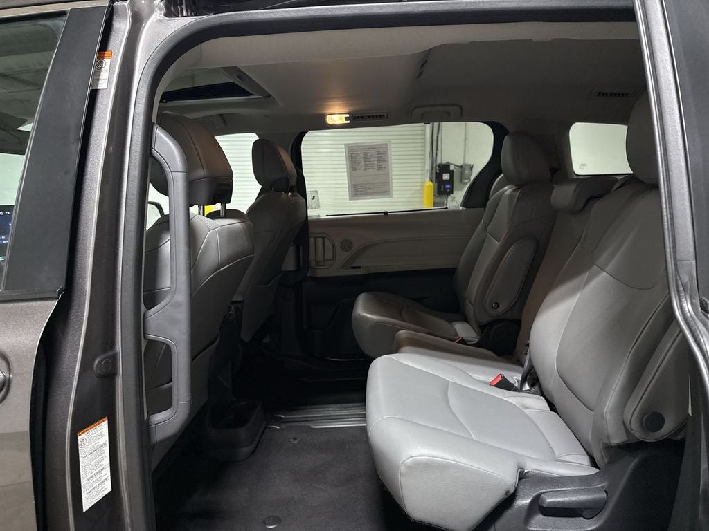 2024 Toyota Sienna XLE