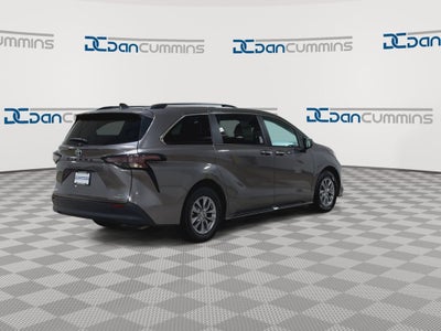 2024 Toyota Sienna XLE