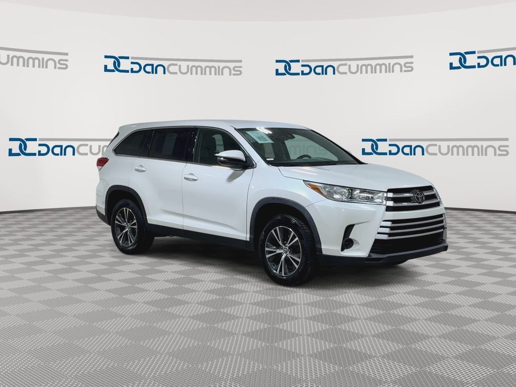 2019 Toyota Highlander LE