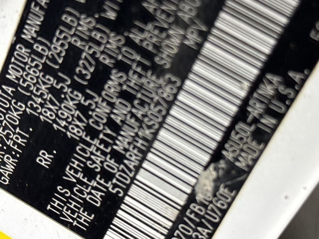 2019 Toyota Highlander LE