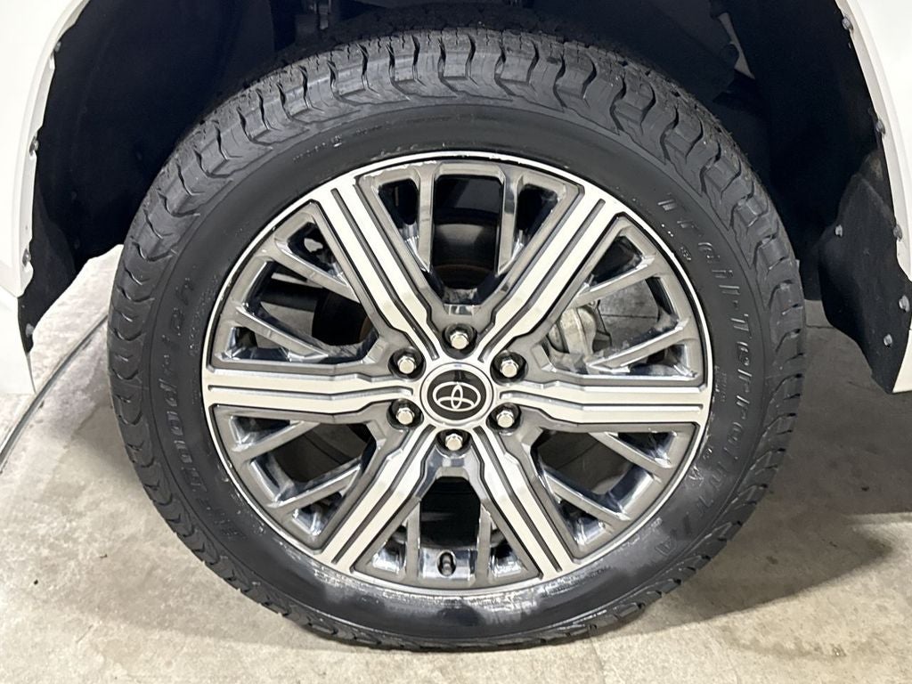 2023 Toyota Tundra Hybrid Capstone