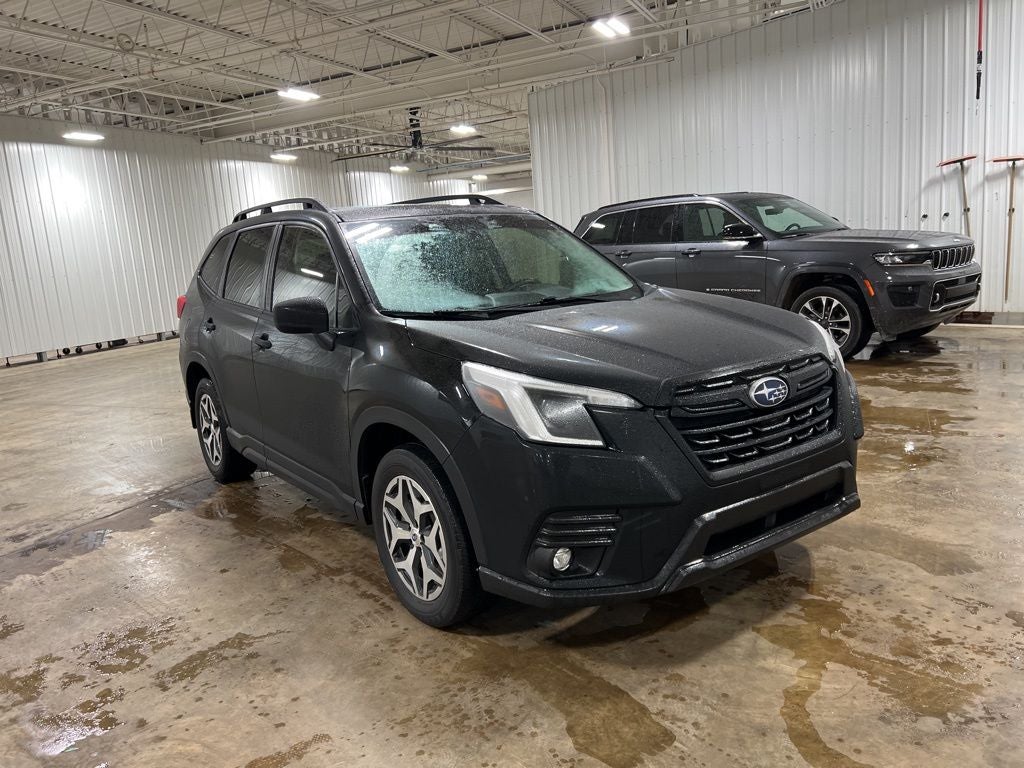 2024 Subaru Forester Premium