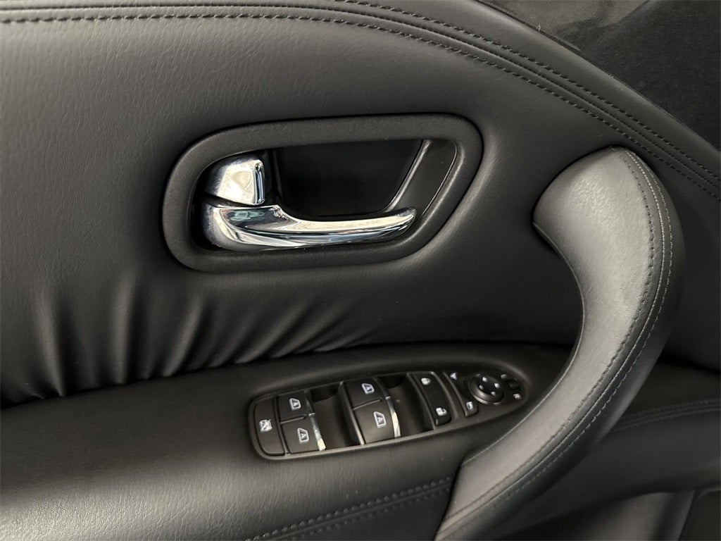 2024 Nissan Armada SV