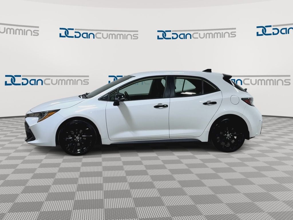 2022 Toyota Corolla Hatchback SE