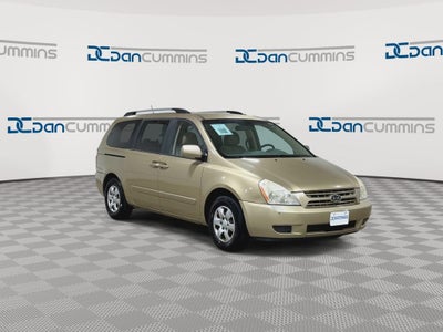 2010 Kia Sedona LX