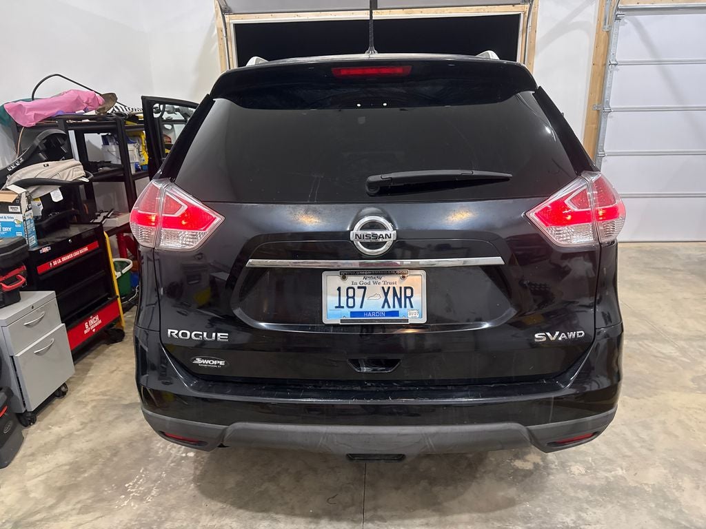 2016 Nissan Rogue SV