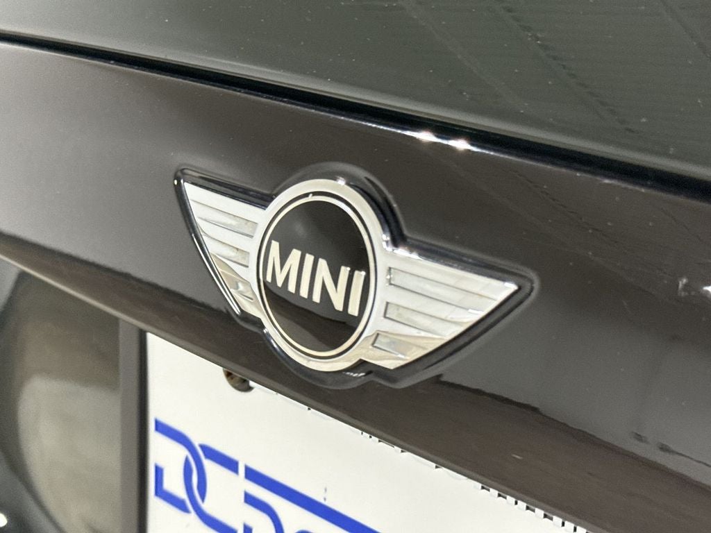 2016 MINI John Cooper Works Base