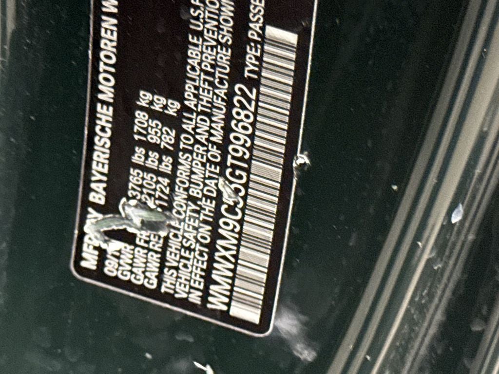 2016 MINI John Cooper Works Base