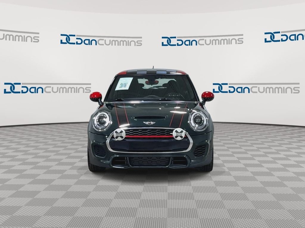 2016 MINI John Cooper Works Base