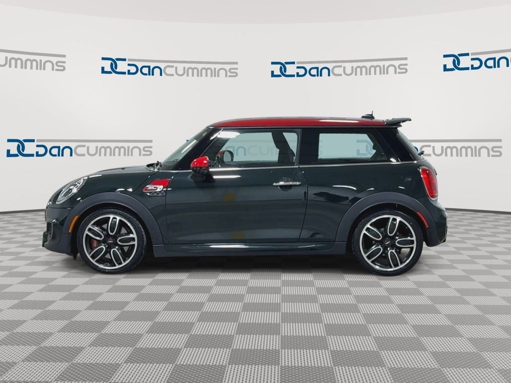 2016 MINI John Cooper Works Base