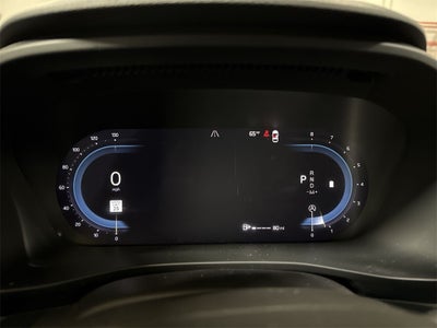 2024 Volvo XC40 B5 Plus Bright Theme