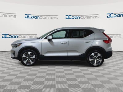 2024 Volvo XC40 B5 Plus Bright Theme