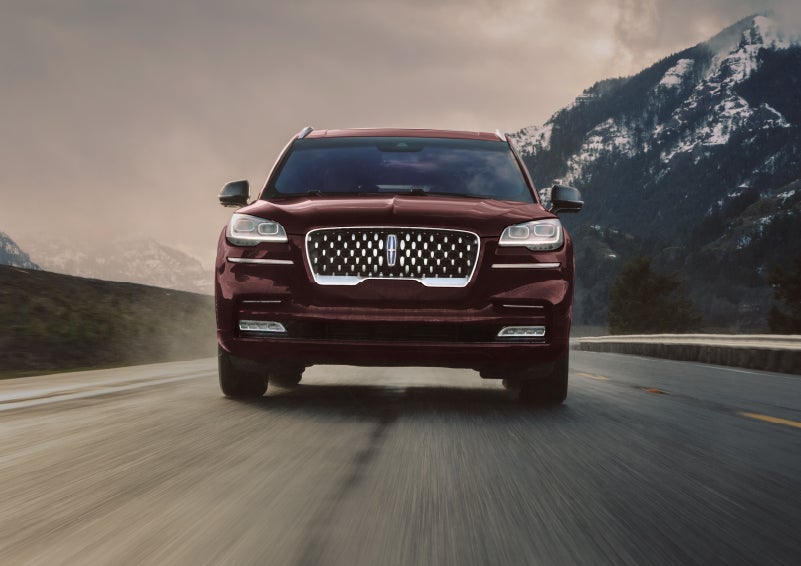 A 2024 Lincoln Aviator® SUV is shown in the Diamond Red exterior color. | Dan Cummins Lincoln in Nicholasville KY