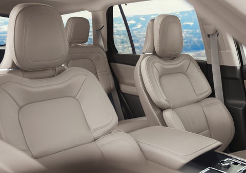 The interior of a 2024 Lincoln Aviator® SUV in the Sandstone interior color | Dan Cummins Lincoln in Nicholasville KY