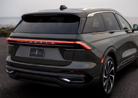 The rear of a 2026 Lincoln Black Label™ Nautilus® SUV displays full LED rear lighting. | Dan Cummins Lincoln in Nicholasville KY