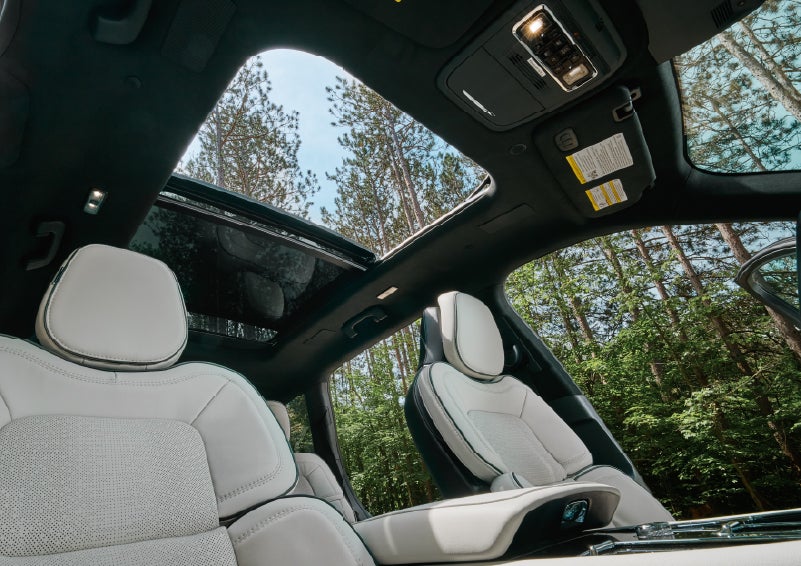 The front seats of a 2027 Lincoln Aviator® Black Label™ SUV | Dan Cummins Lincoln in Nicholasville KY