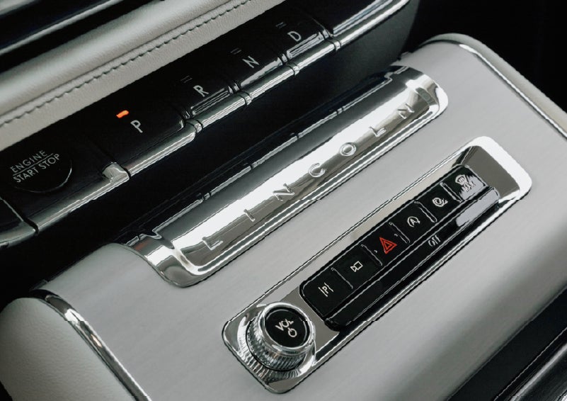 The piano key gear selector of a 2027 Lincoln Aviator® Back Label™ SUV. | Dan Cummins Lincoln in Nicholasville KY